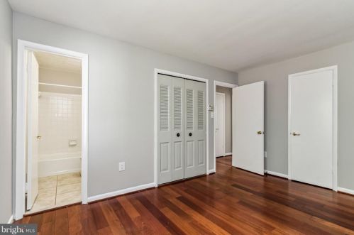 13207 Nassau Dr, Woodbridge VA  22193-4104 exterior