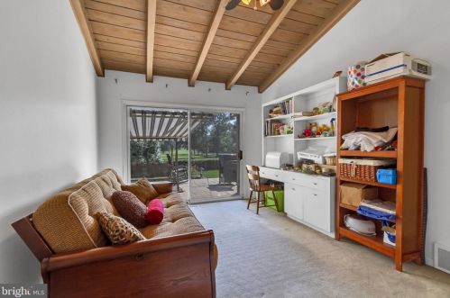 1014 Thomas Ave, Riverton NJ  08077-2321 exterior