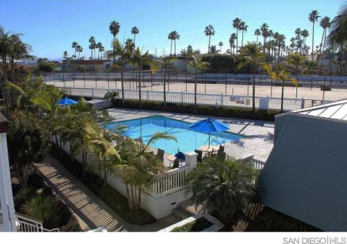 80 Montego Ct, San Diego CA 92118-3253 exterior