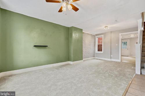 630 Market St, Lancaster, PA 17603-3021