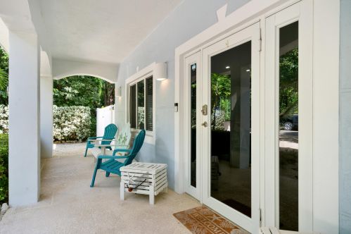 120 1st St, Key Largo FL  33037-4856 exterior