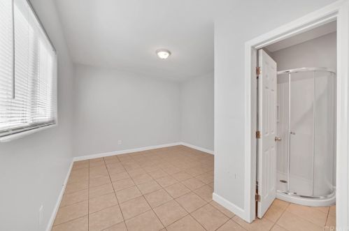 1477 Lemon Ave, Long Beach CA  90813-2158 exterior