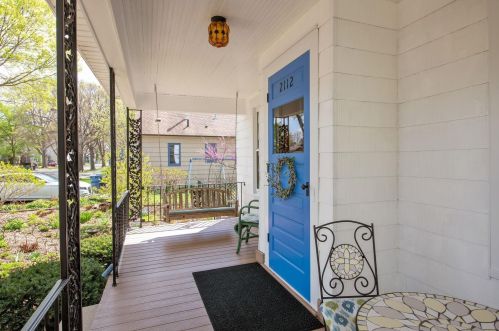 2112 Talmage Ave, Minneapolis MN 55414-2659 exterior