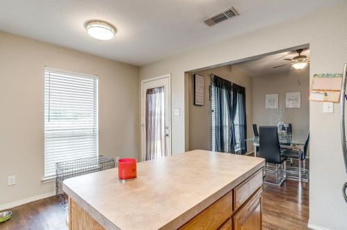 4561 Wheatland Dr, Fort Worth TX  76179-5082 exterior