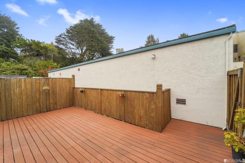 975 Fassler Ave, Pacifica CA  94044-3659 exterior