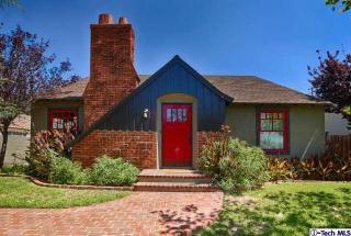 1333 Oak Circle Dr, Glendale, CA 91208-1107