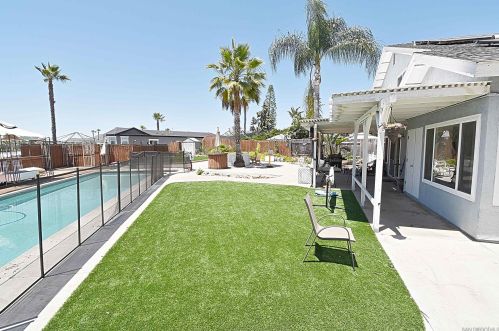 9346 Telkaif St, Lakeside CA  92040-5808 exterior