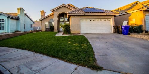 14142 Auburn Ct, Victorville, CA 92394-7300
