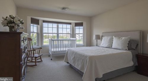 1 Cobalt Ct, Swedesboro NJ  08085-3644 exterior