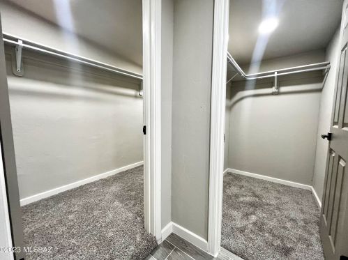 2520 Calle Cordova, Tucson AZ  85710-5732 exterior