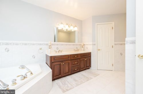 1700 Morgan Ln, Collegeville PA  19426-2859 exterior