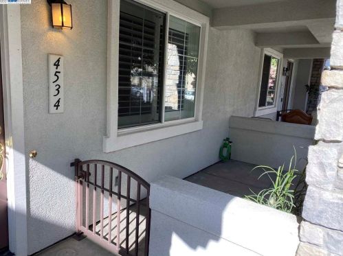 4534 Sandyford Ct, Pleasanton, CA 94568-7838
