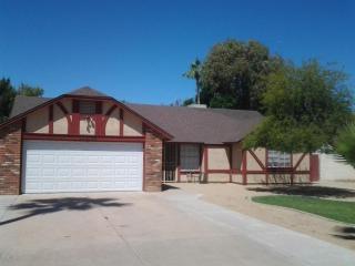 11208 55th Ave, Glendale, AZ 85304-3945