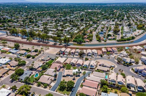 8112 10 Pl, Phoenix AZ 85014-1253 exterior