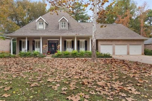 8083 Winners Cir, Mandeville, LA 70448-7509