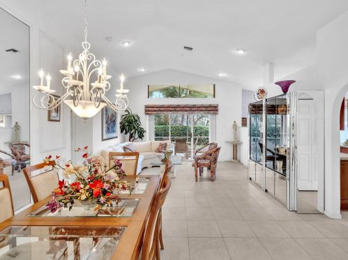 6840 Lismore Ave, Boynton Beach FL  33437-6441 exterior