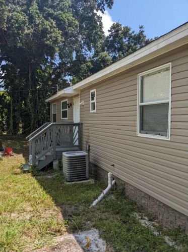 2405 44th St, Fort Pierce FL  34946-1532 exterior