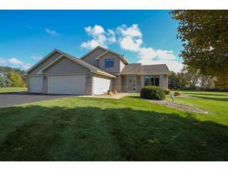 14320 Shadow Wood Dr, Otsego, MN 55374-9120