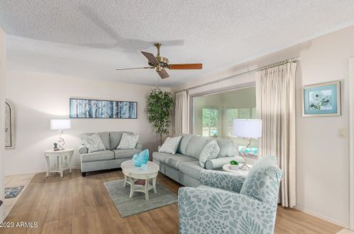 833 78th St, Mesa, AZ 85208-6049