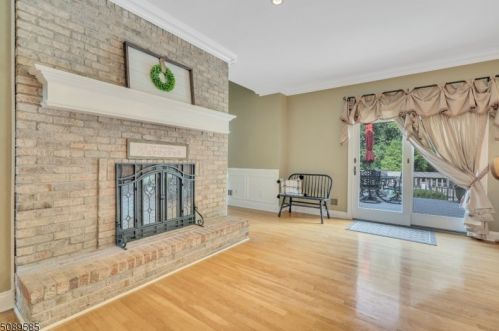 8 Sunny Ln, Andover NJ  07821-2122 exterior