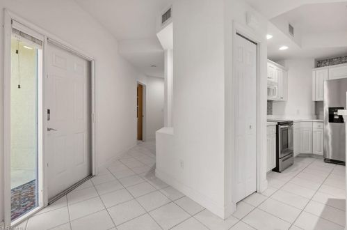 1270 Shady Rest Ln, Naples, FL 34103-3336