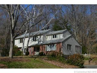 240 Beacon Hl Dr, Cheshire CT  06410-1702 exterior