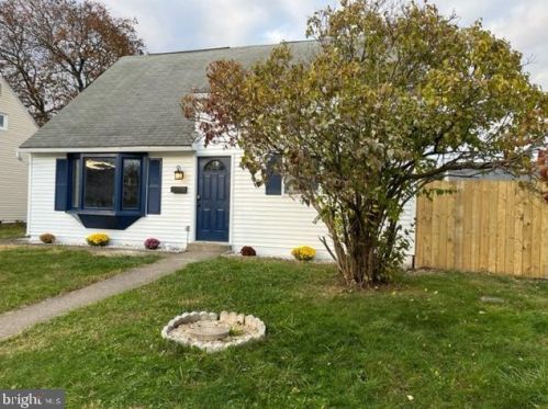 325 Walnut St, Pottstown, PA 19464-5532