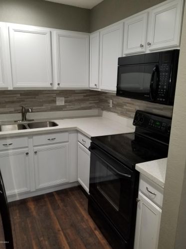 6809 Devonshire Ave, Phoenix AZ  85033-3220 exterior