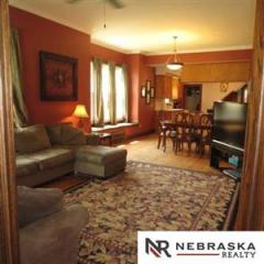 1464 11th St, Omaha, NE 68108-3614