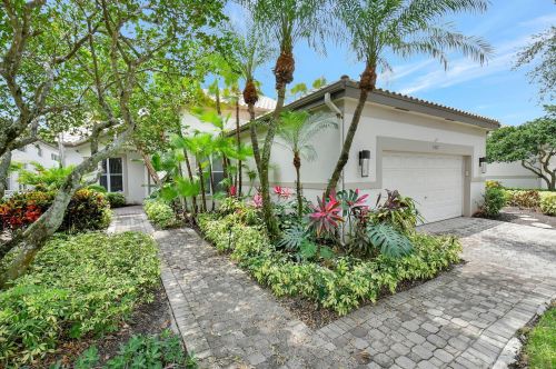 5827 25th Ter, Boca Raton, FL 33496-2227