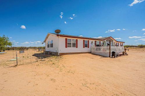 688 Ash Pl, Mescal, AZ 85602-7844