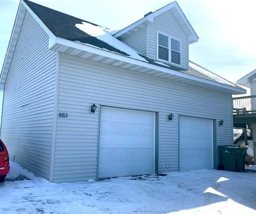 883 162nd St, Hammond, WI 54015-5052