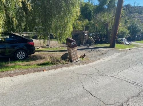 412 Hill St, Lake Elsinore, CA 92530-3838