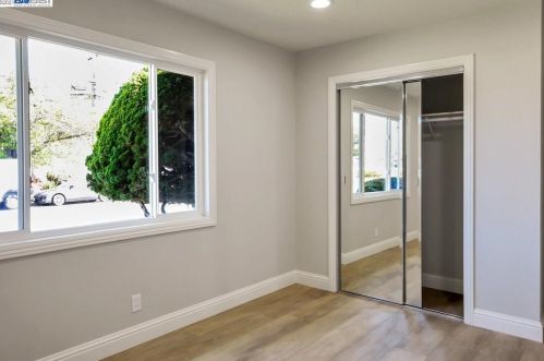 27057 Lemay Way, Hayward CA  94544-4319 exterior