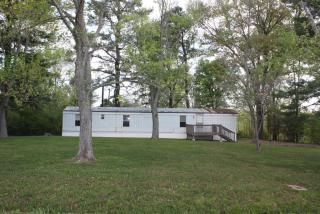 4069 Moore Hollow Rd, Woodlawn, TN 37191-9208