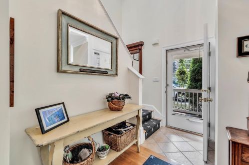 26 Gold Leaf Ln, Mashpee MA 02649-3556 exterior