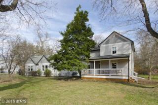 2729 Sutton Rd, Vienna, VA 22181-6107