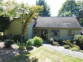909 Heritage Vlg, Southbury, CT 06488-1336