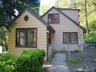 37010 Pacific Hwy, Woodland, WA 98674-3713