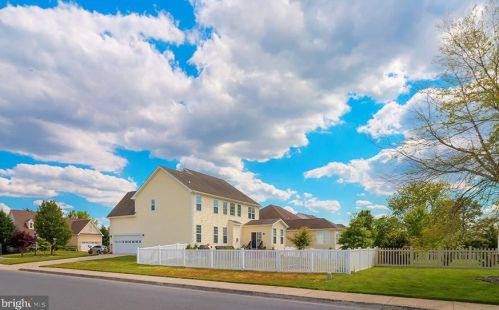 101 Carriage Dr, Milton, DE 19968-1160