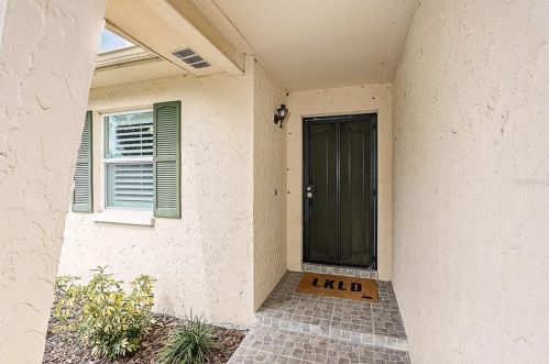 1331 Honeytree Ln, Lakeland, FL 33801-6536