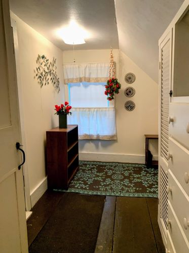 552 2nd Nh Tpke, Hillsboro NH  03244-4615 exterior