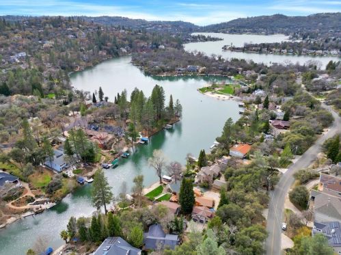 13572 Lake Wildwood Dr, Lake Wildwood CA  95946-9500 exterior