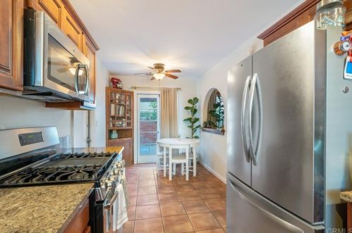 3341 Fairway Dr, La Mesa CA  91941-8009 exterior
