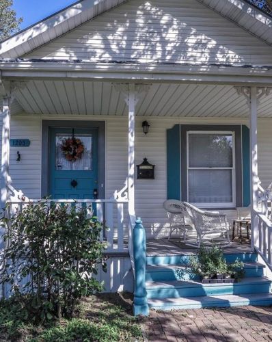 1205 Laurel St, Georgetown TX  78626-6104 exterior