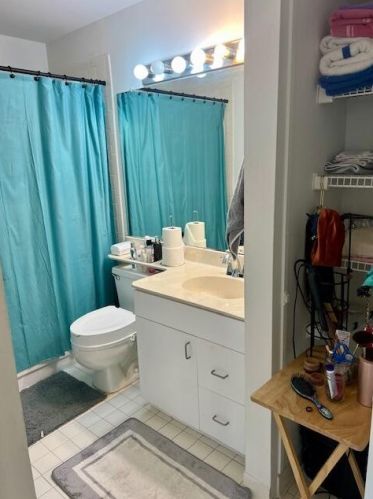 14207 Glenmoor Dr, West Palm Beach FL  33409-2810 exterior