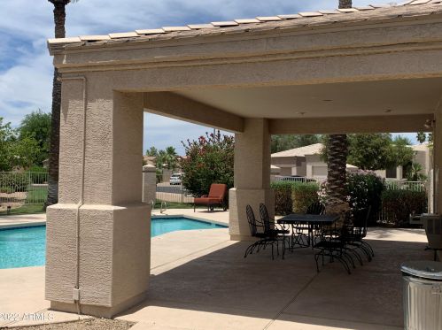 20253 63rd Dr, Glendale, AZ 85308-6674