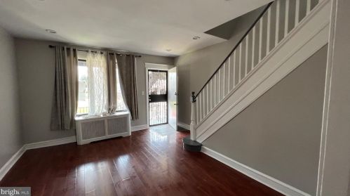 5714 Hegerman St, Philadelphia, PA 19135-4103