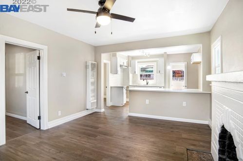 1490 76th Ave, Oakland CA  94621-2709 exterior