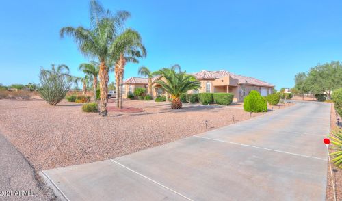 9777 Chemehlevi Dr, Casa Grande, AZ 85122-8340